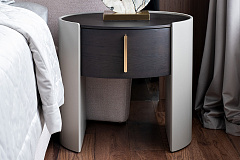 Тумбочка с ящиком темный шпон GARDA DECOR